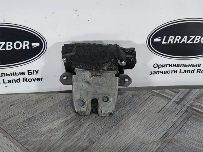Замок багажника Range Rover Sport L320 2005-2009