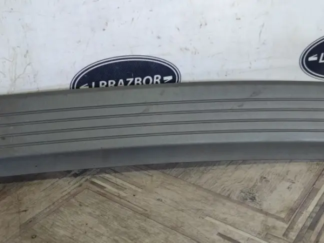 Накладка заднего бампера Range Rover L322 02-12