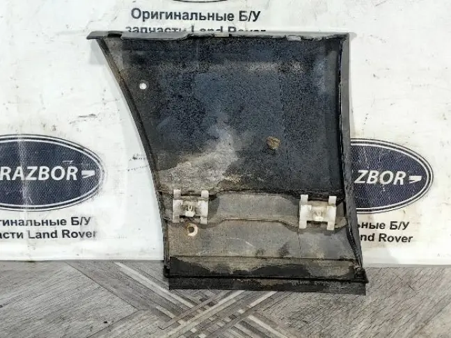 Молдинг переднего правого крыла Range Rover L322