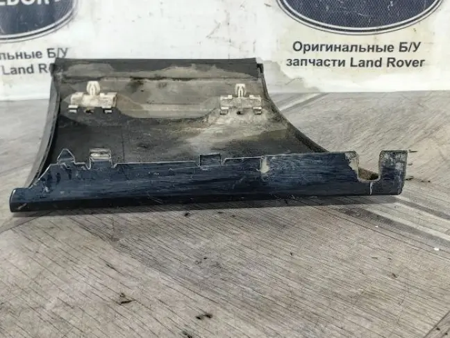 Молдинг переднего правого крыла Range Rover L322