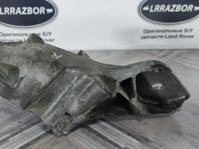 Кронштейн двигателя Range Rover Sport L320 09-12