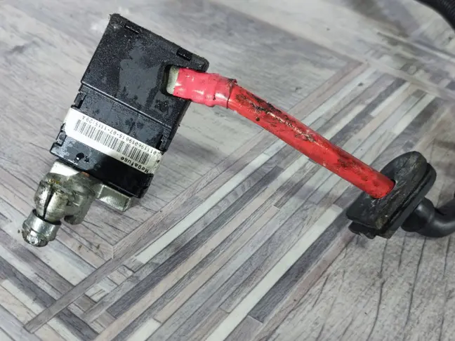 Провод силовой Range Rover Sport L320 2009-2012