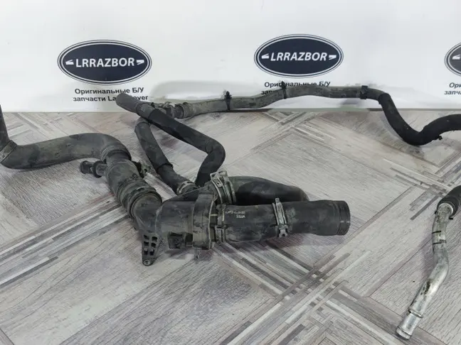 Патрубок Land Rover Range Rover Sport L320 5.0