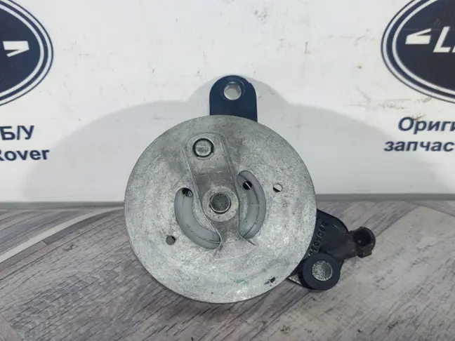 Трос откидного борта правый DISCOVERY 3/4 L319