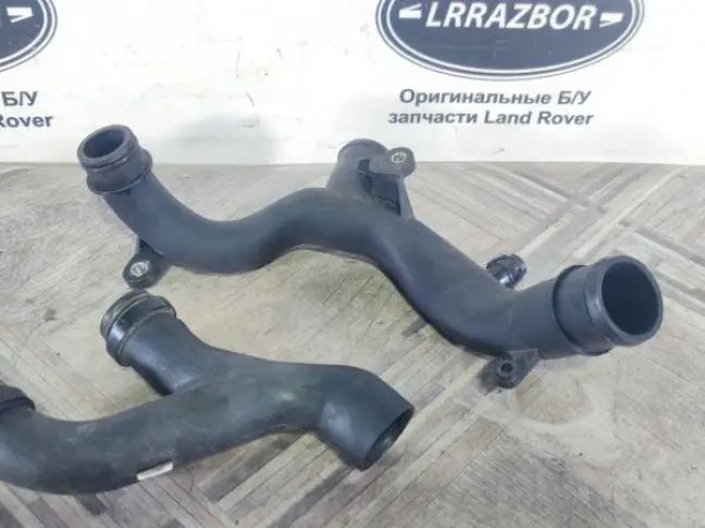 Патрубок охлаждения Range Rover 5.0 510 SC