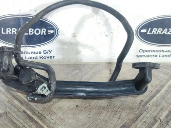 Тройник системы охлаждения Range Rover 5.0 510