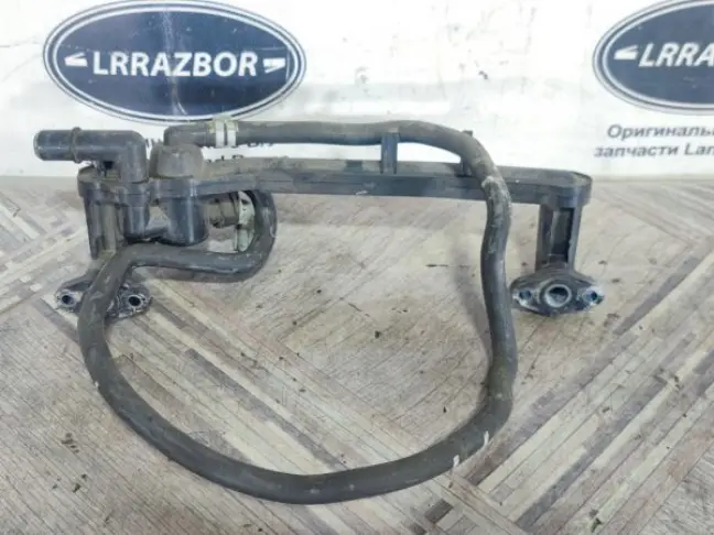 Тройник системы охлаждения Range Rover 5.0 510