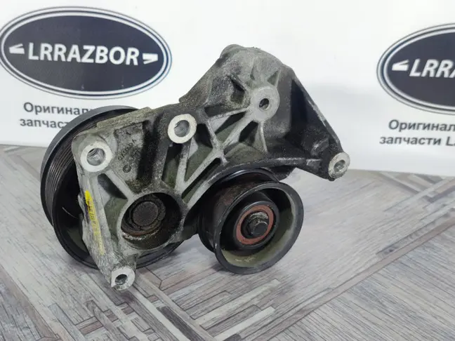 Кронштейн вентилятора Range Rover 5.0 510
