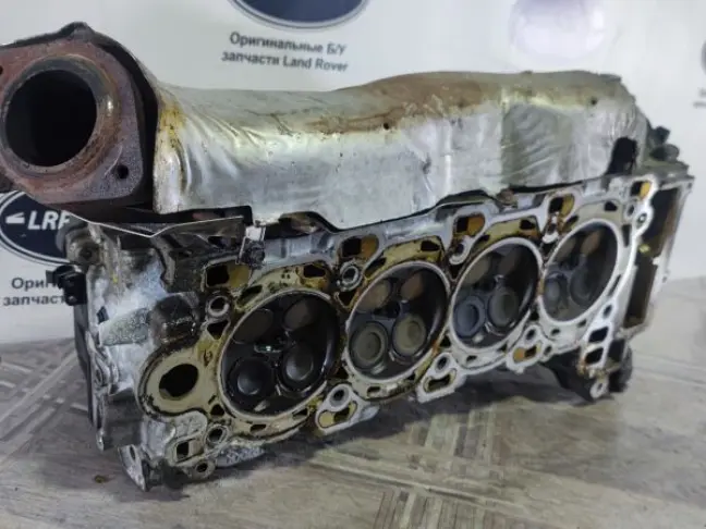 ГБЦ правая Range Rover 5.0 510 Supercharged