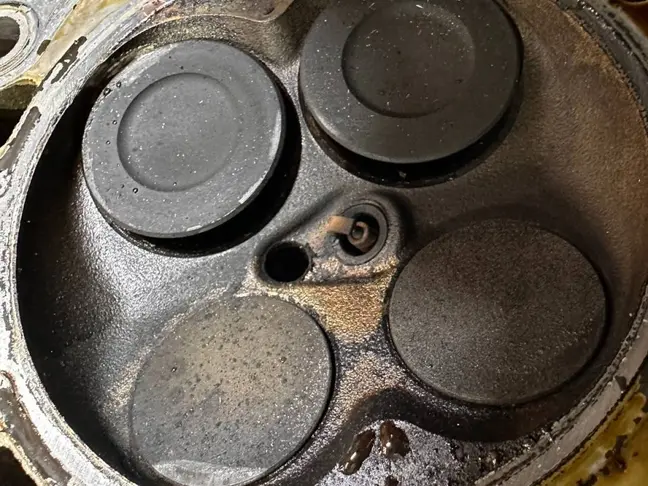 ГБЦ левая Range Rover 5.0 510 Supercharged