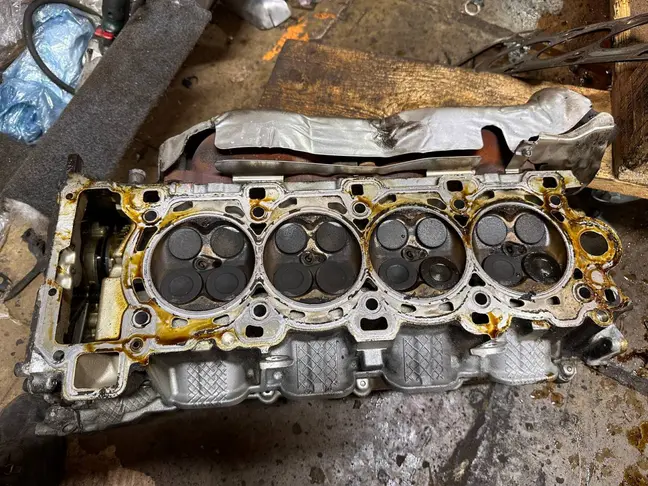 ГБЦ левая Range Rover 5.0 510 Supercharged