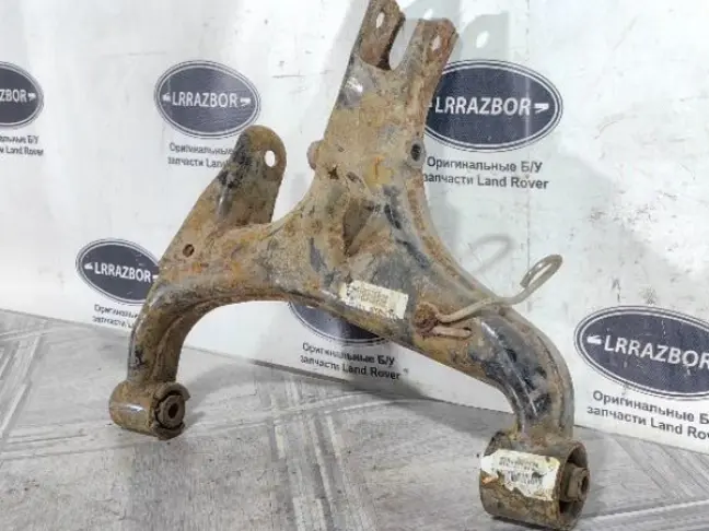 Рычаг задний нижний левый Range Rover Sport L320