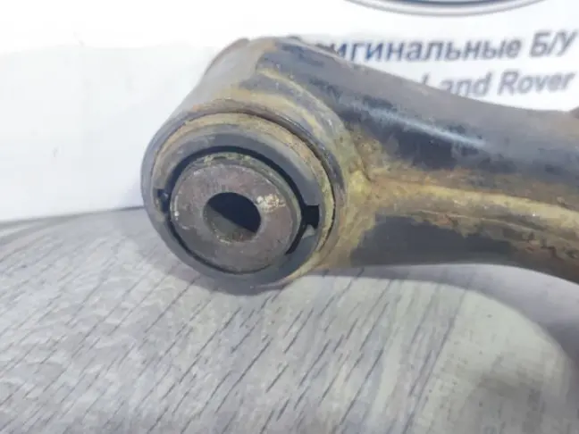 Рычаг передний нижний правый Land Rover Sport L320