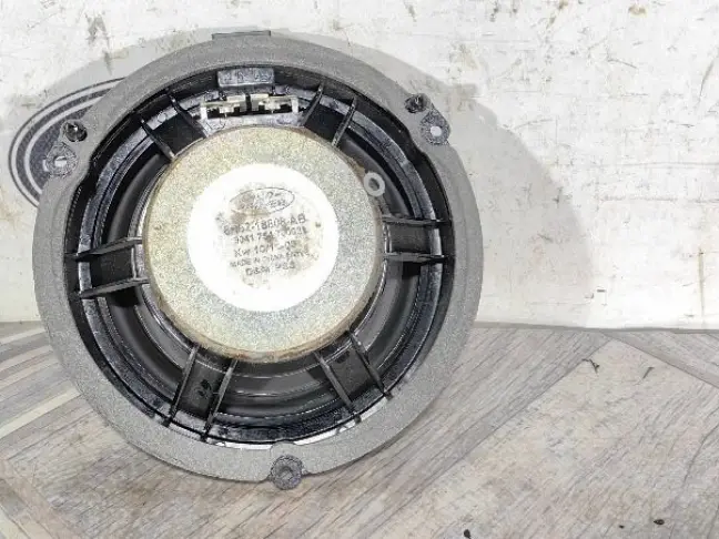 Динамик в дверь Land Rover Freelander 2