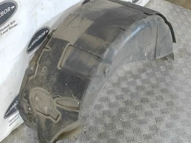 Подкрылок задний левый DISCOVERY 3/4 L319 05-14