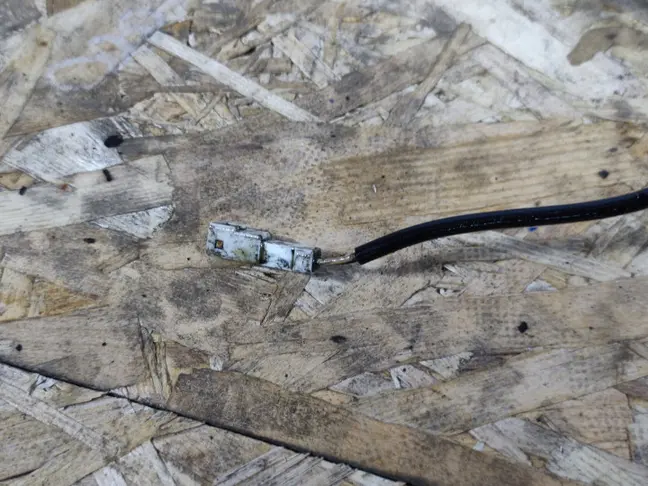 Амортизатор задний левый Land Rover Sport L320 09+