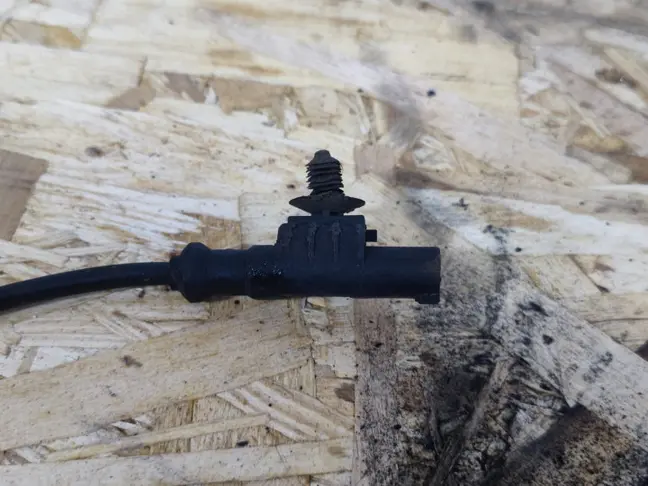 Датчик ABS задний Land Rover Sport L320