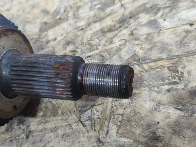 Привод задний правый Land Rover Sport L320