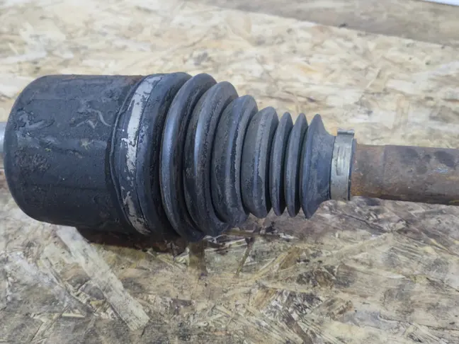 Привод задний правый Land Rover Sport L320