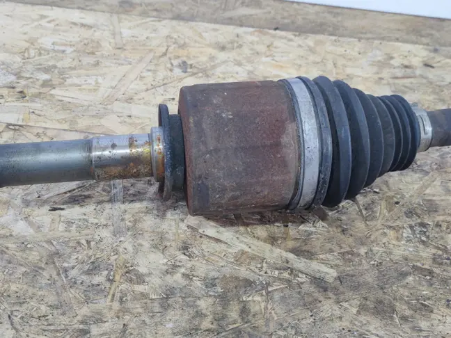 Привод задний левый Range Rover Sport L320