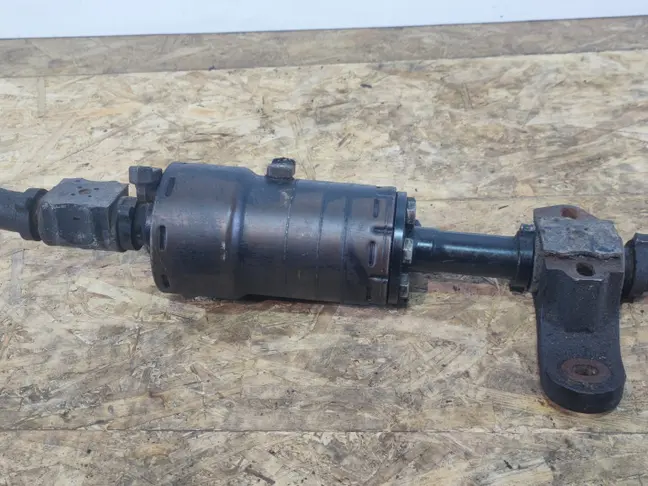 Стабилизатор передний Range Rover Sport L320 05-13