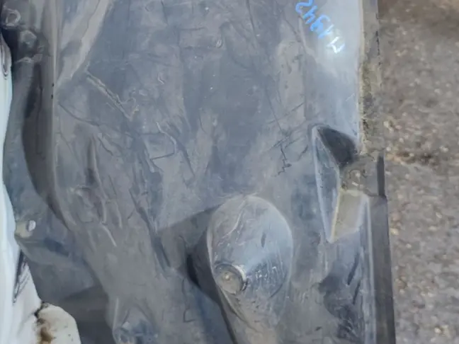 Подкрылок передний правый DISCOVERY 3/4 L319 05-14