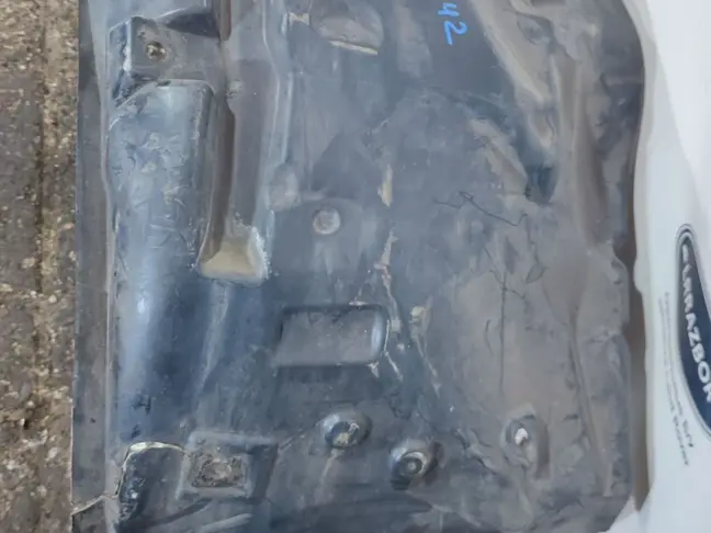 Подкрылок передний правый DISCOVERY 3/4 L319 05-14