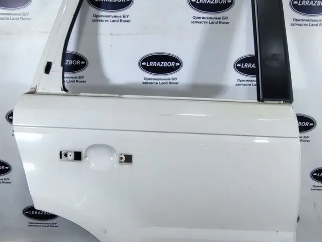 Дверь задняя правая Range Rover Sport L320 05-12