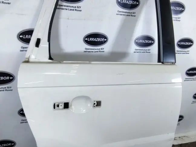 Дверь задняя правая Range Rover Sport L320 05-12