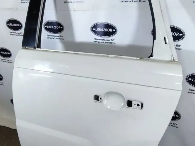 Дверь задняя левая Range Rover Sport L320 05-12