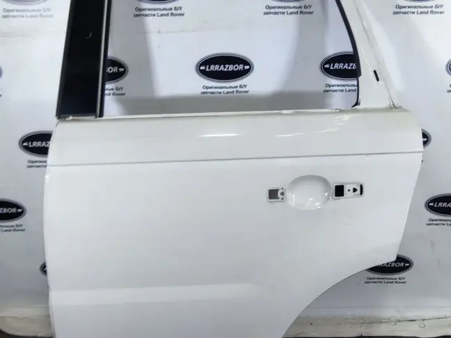 Дверь задняя левая Range Rover Sport L320 05-12