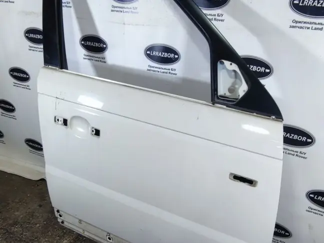 Дверь передняя правая Range Rover Sport L320 05-12