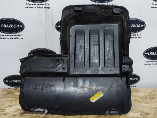 Крышка аккумулятора Land Rover Freelander 2