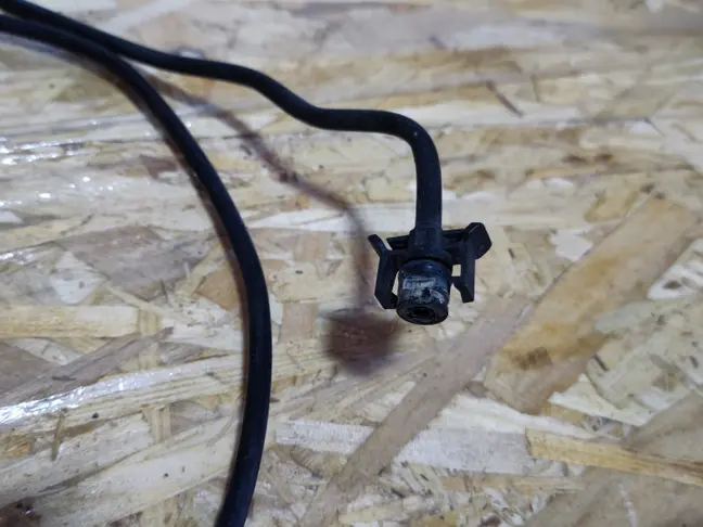 Трубка охлаждения Land Rover Freelander 2 2.2