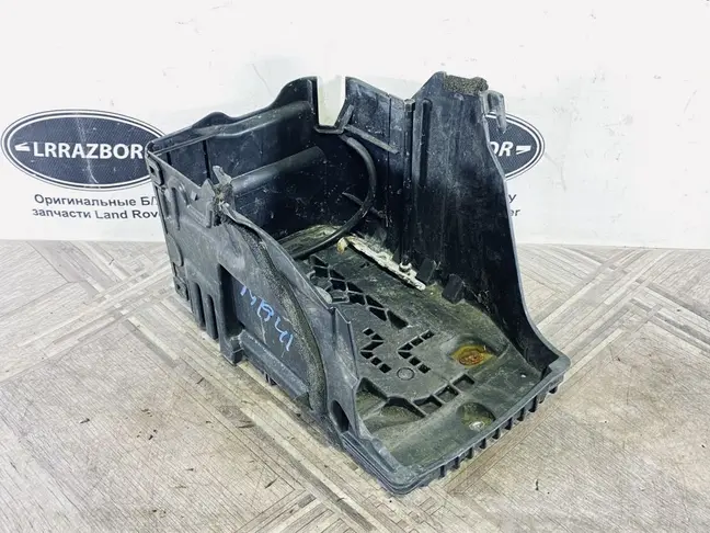 Ящик под аккумулятор Land Rover Freelander 2