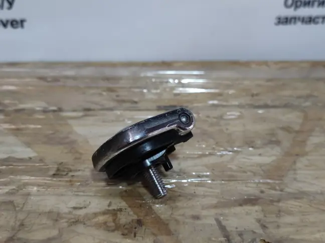 Крепеж для сетки багажника Range Rover L322 L320