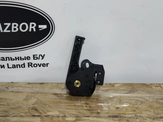 Ручка капота Range Rover Sport L320 05-12