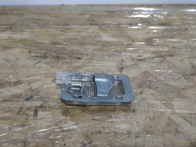 Плафон салонный Range Rover Sport L320 05-12