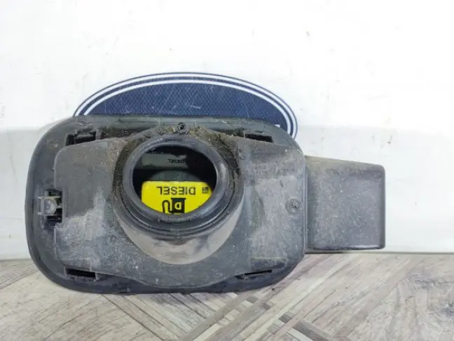 Лючок бензобака Land Rover Sport L320 2005-2013