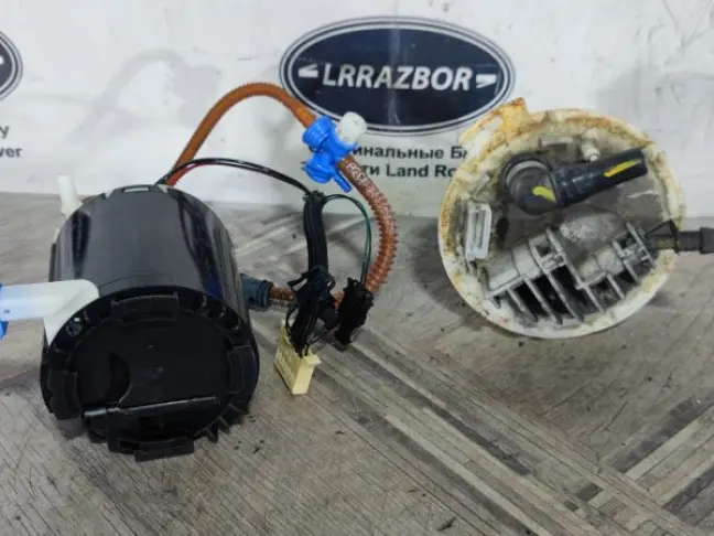 Насос топливный Range Rover Sport L320 2009-2013