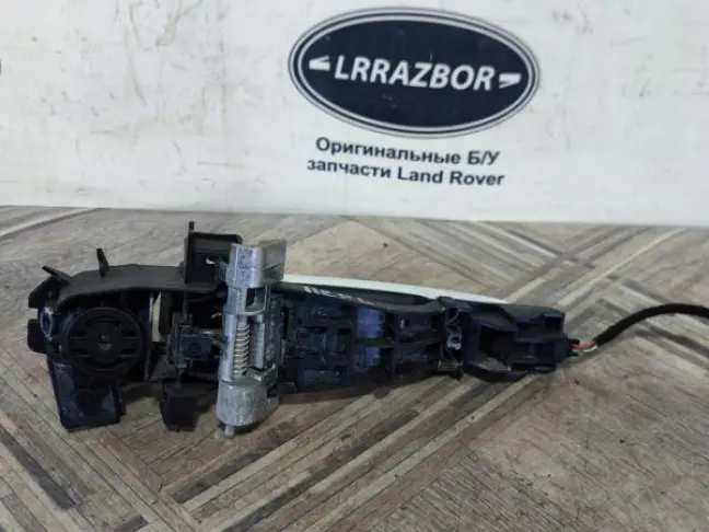 Ручка двери передняя левая Range Rover Sport L320
