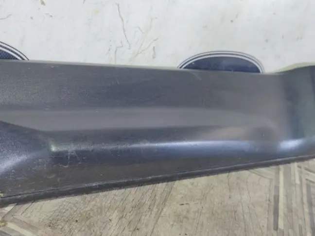 Молдинг двери задний левый  Range Rover Sport 320