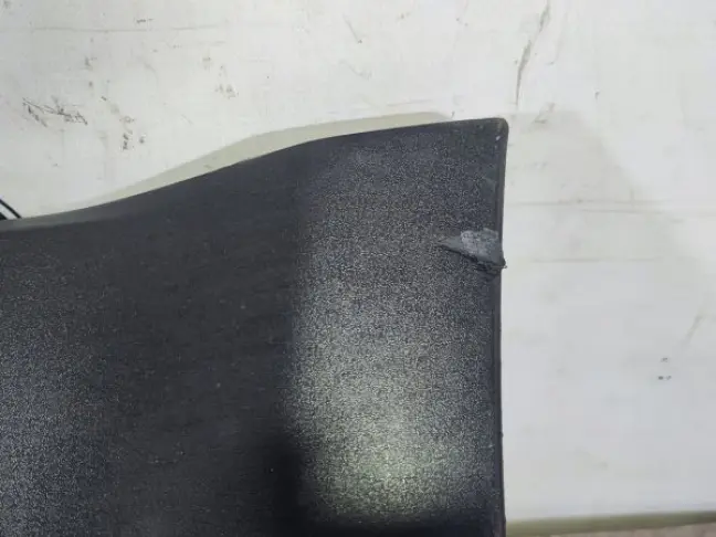 Молдинг двери задний левый  Range Rover Sport 320