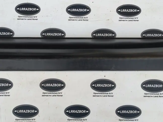 Молдинг передний левый  Range Rover Sport L320