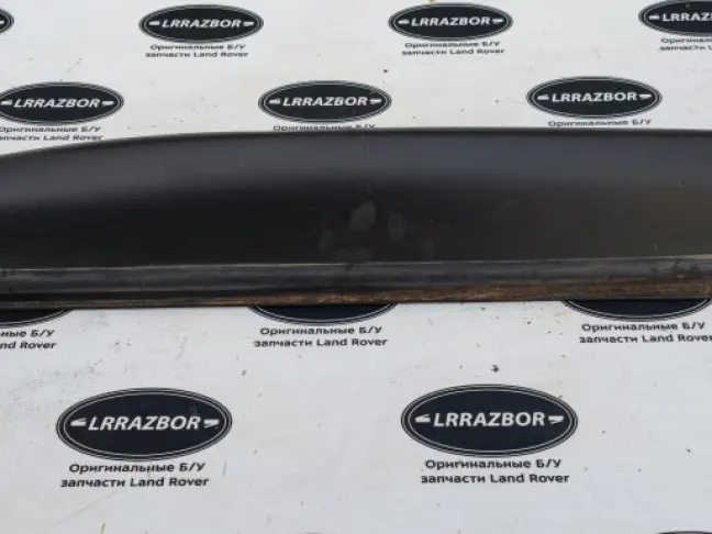 Молдинг передний левый  Range Rover Sport L320
