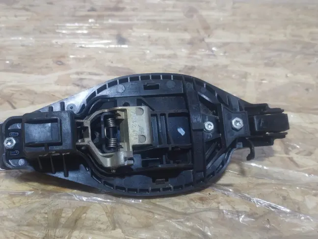 Ручка двери передняя левая Range Rover L322