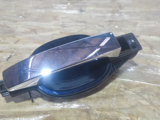 Ручка двери передняя правая Range Rover L322