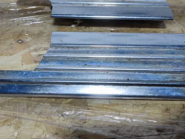 Молдинг порогов салонный Range Rover L322