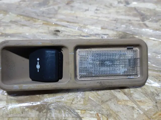 Подсветка багажника Range Rover 3 L322