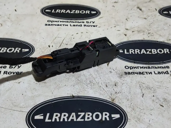 Замок бардачка Land Rover Range Rover 3 L322 07-12